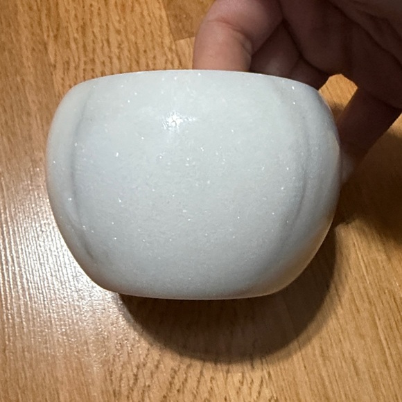 Marble Container - Picture 6 of 12
